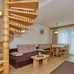 Apart Albert